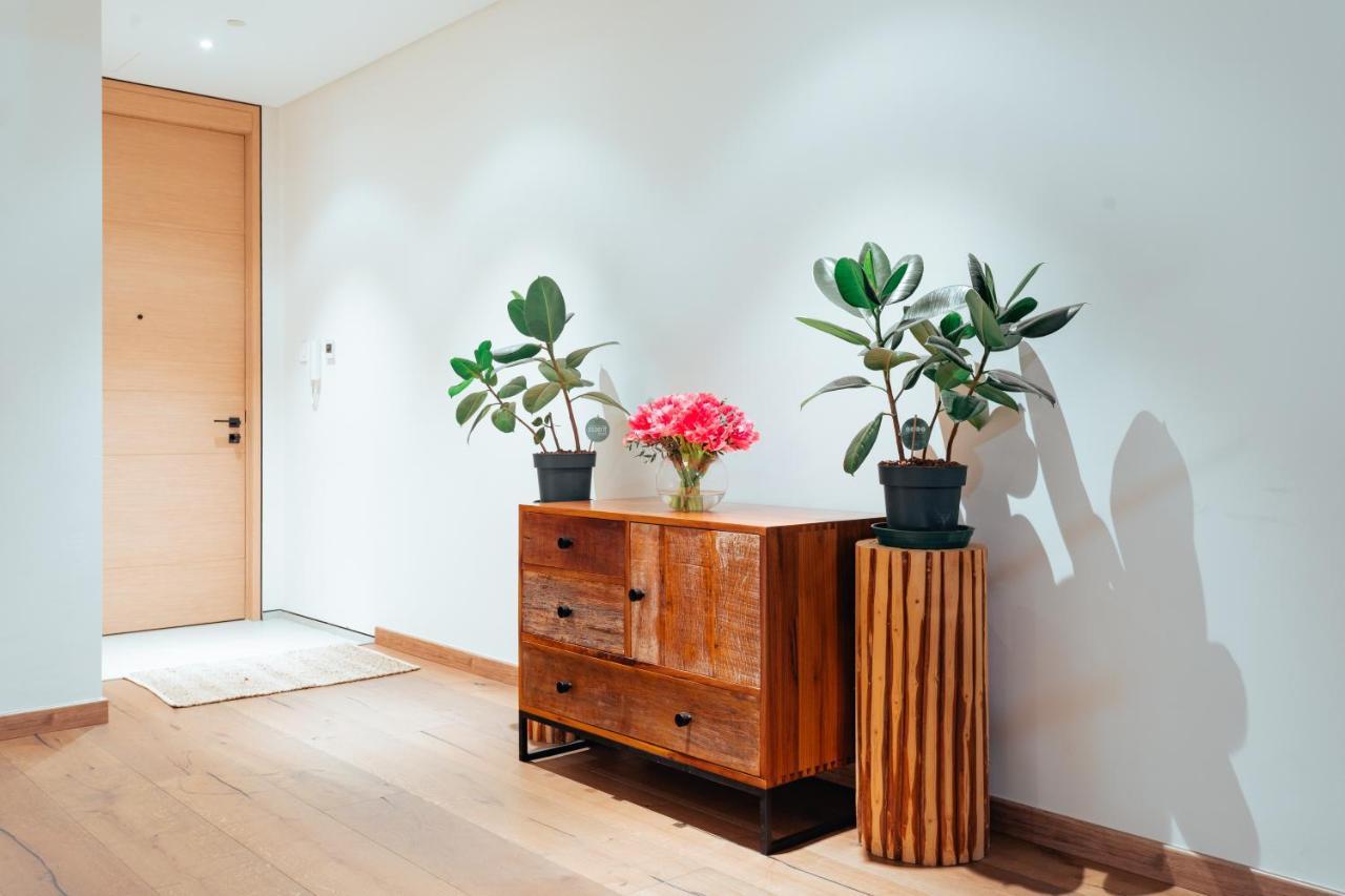 Apartment Address