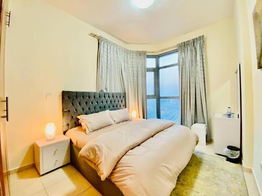 Marina 1 Bedroom Hall With Beautiful View Dubai
