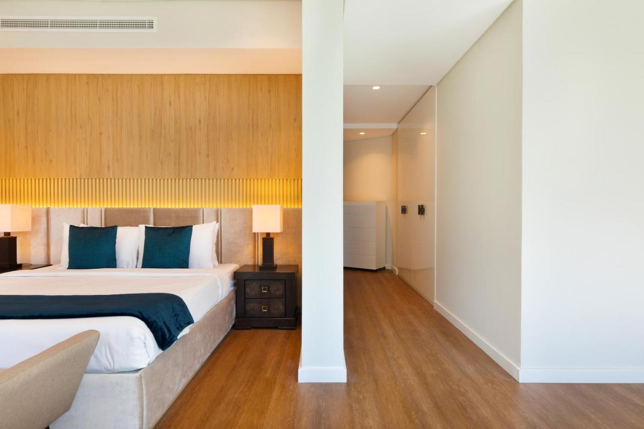 Maison Privee - Stunning 3-floor With Kids & Rooftop Terrace Over Marina *