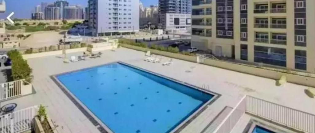 Fully Furnished With Golf Views And Gym Apartment