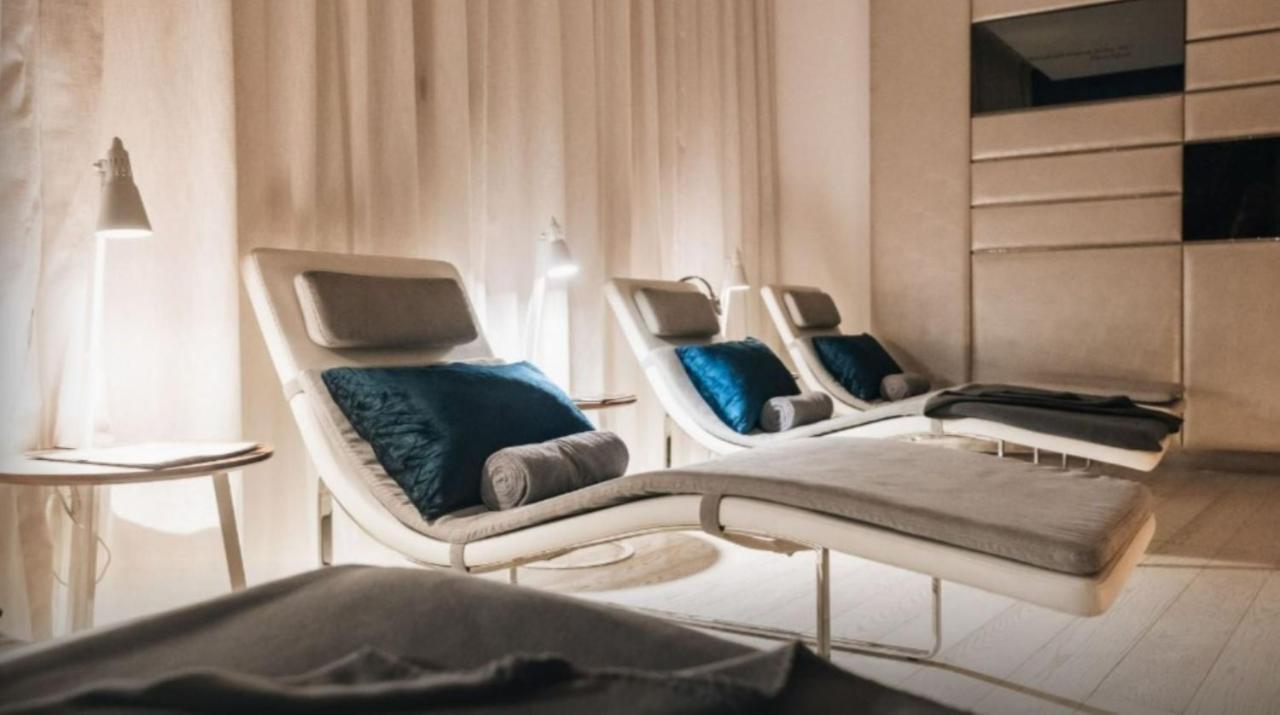Luxury 2br In Paramount Towers Business Bay Apartment *