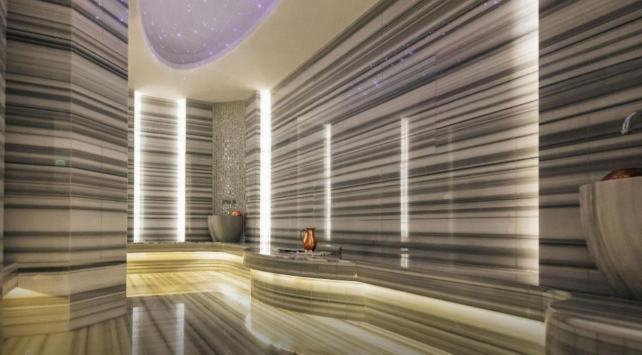 Luxury 2br In Paramount Towers Business Bay *