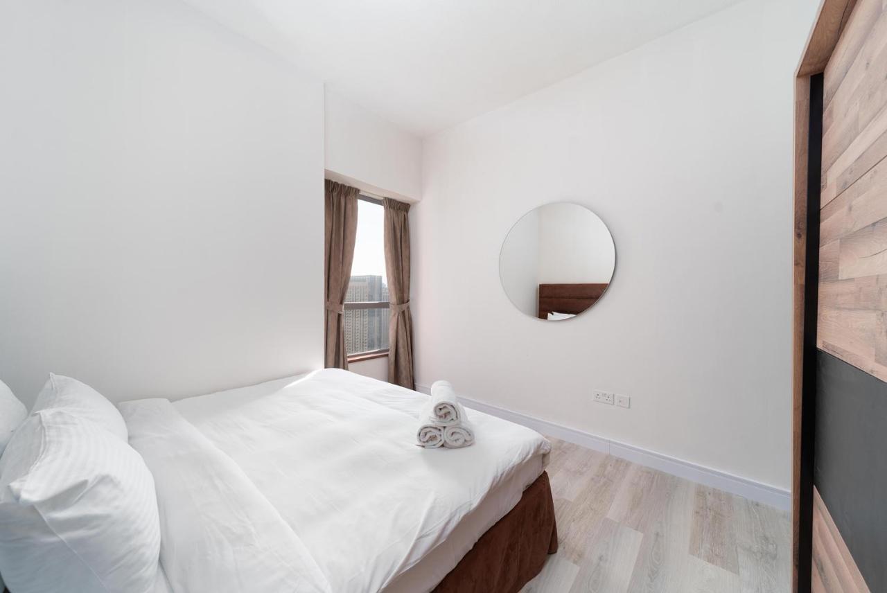 Apartment Spacious 7-bedroom Serviced On Jbr Walk *