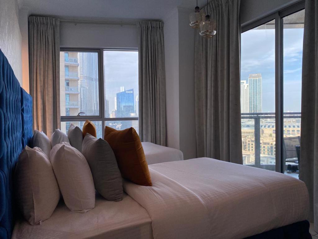 Apartment Durrani Homes - The Residences 5br Besides Mall With Burjkhalifa And Fountain View Dubai
