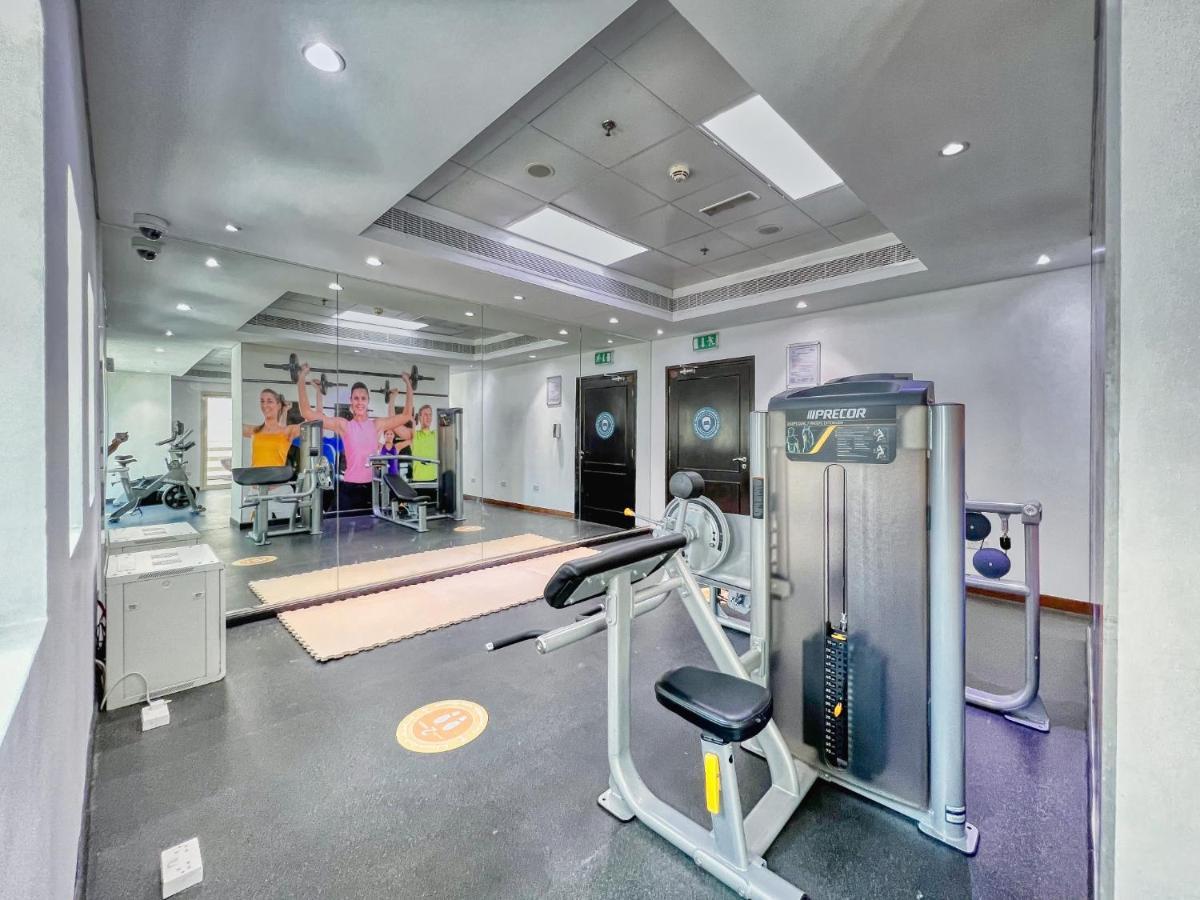 The Smart Concierge - Royal Oceanic Apartment *