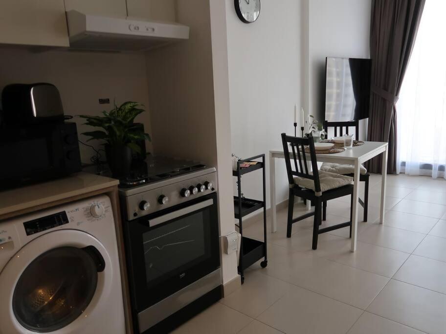 Apartment Lovely In With Many Amenities
