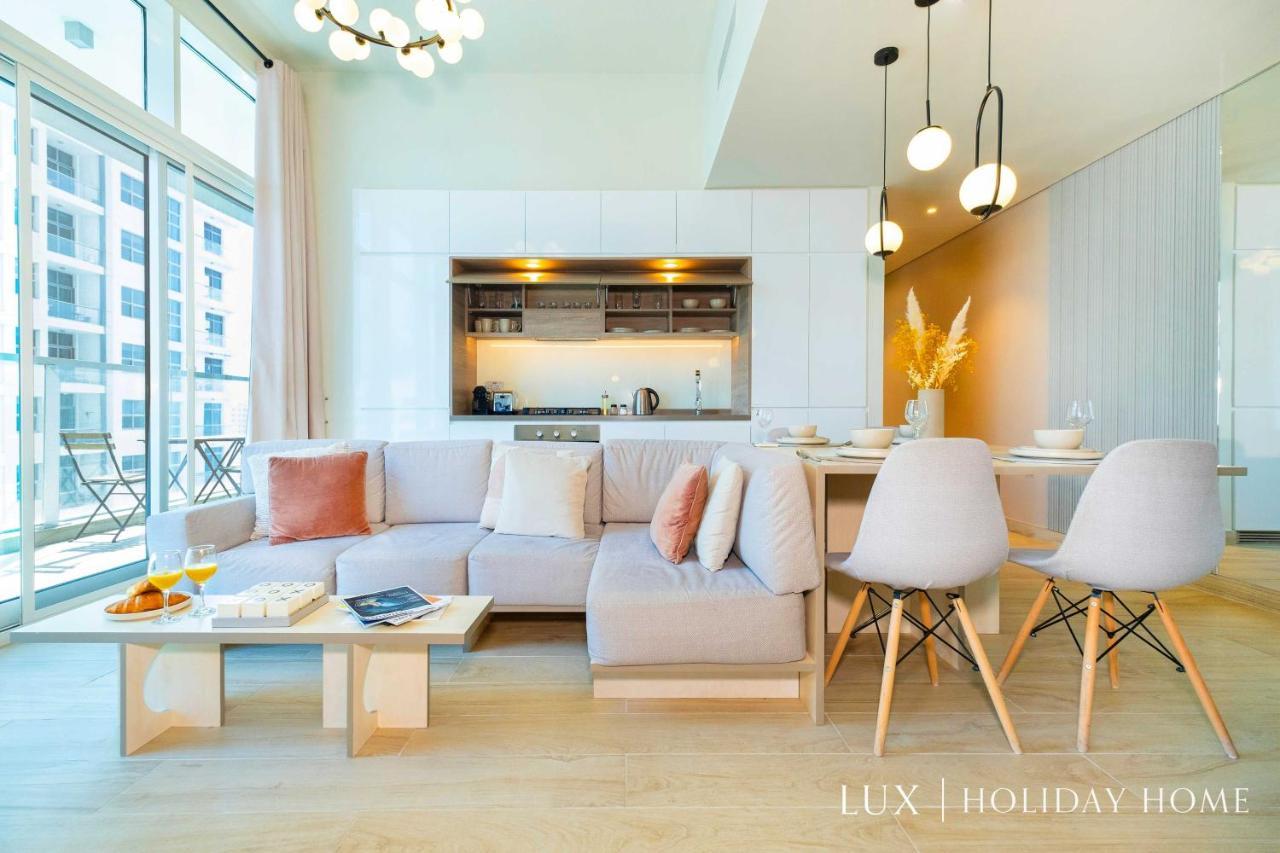 Lux The Modern Marina 2 Bed * Dubai