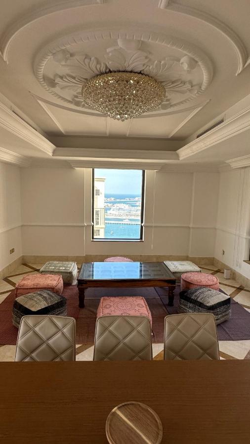 Hostel Neyar Beach Vibes - The Penthouse Dubai
