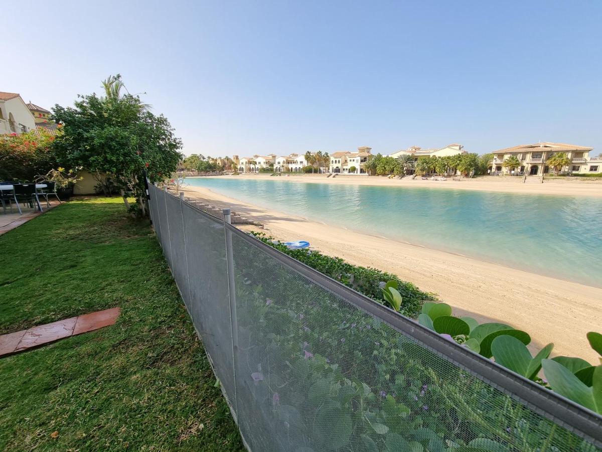 Palm Jumeirah Stunning 4bhk Villa Dubai