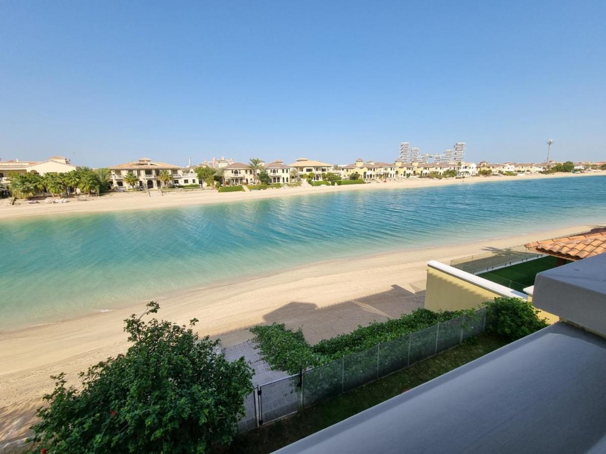 Palm Jumeirah Stunning 4bhk *
