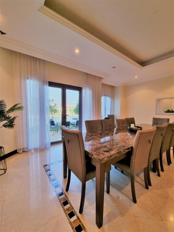 Palm Jumeirah Stunning 4bhk *
