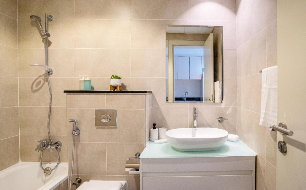 Tanin - At Damac Hills Carson Tower C Dubai