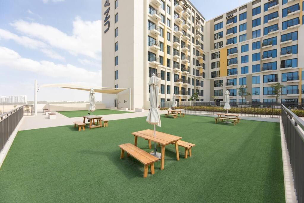 Brand New 1br With A Pool, Gym & Games Area