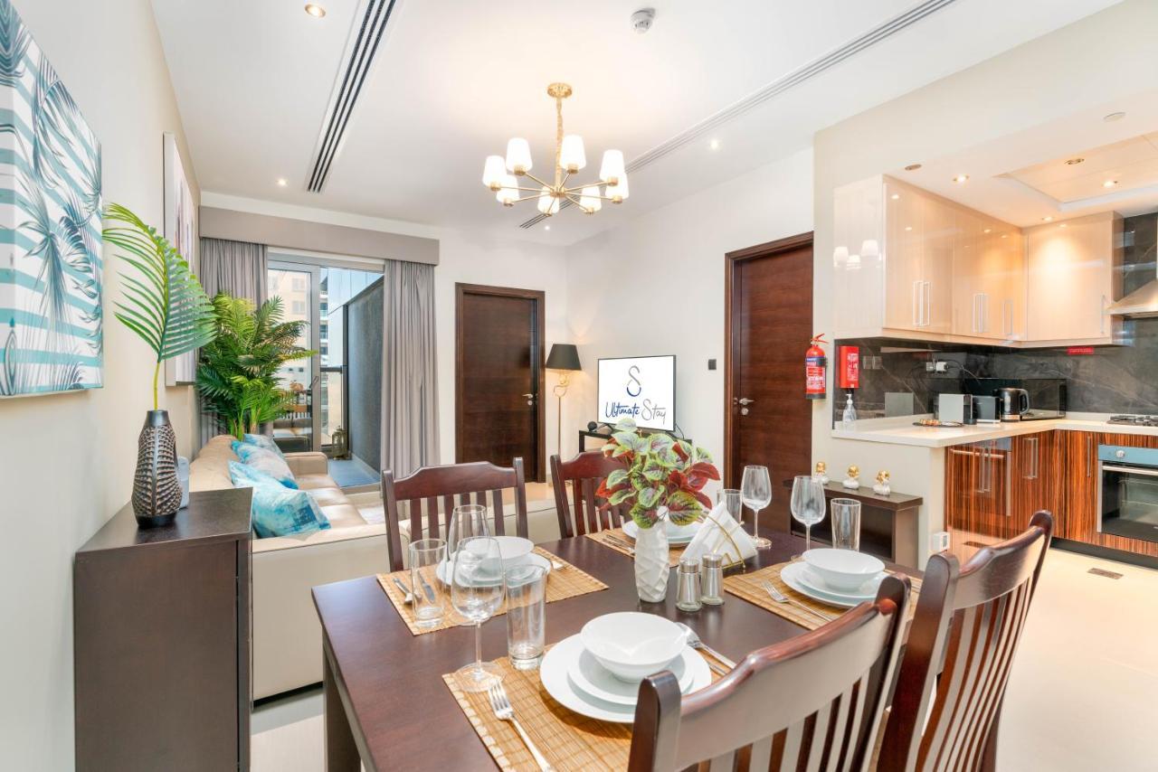 Apartment Ultimate / Downtown / Brand New / 5 Min Drive From Mall / Near Park *