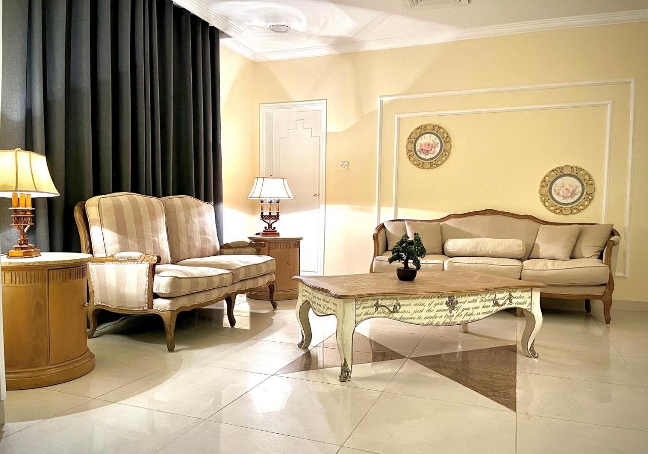 Independent Spacious 3 Bedroom Villa Dubai