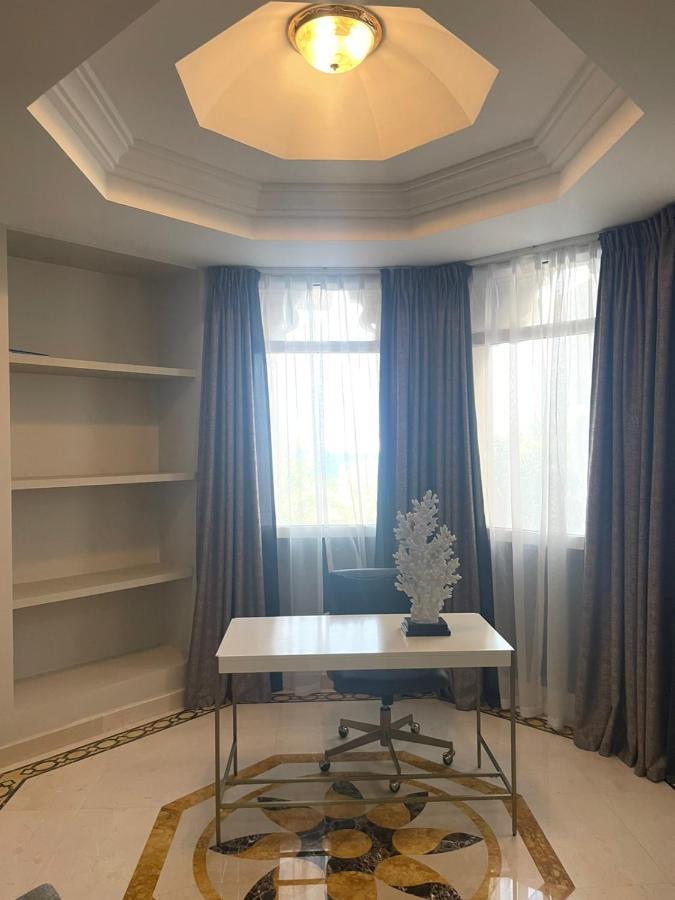 Villa Rare Gem - 5 Bhk Taj Grandeur, Palm Jumeirah