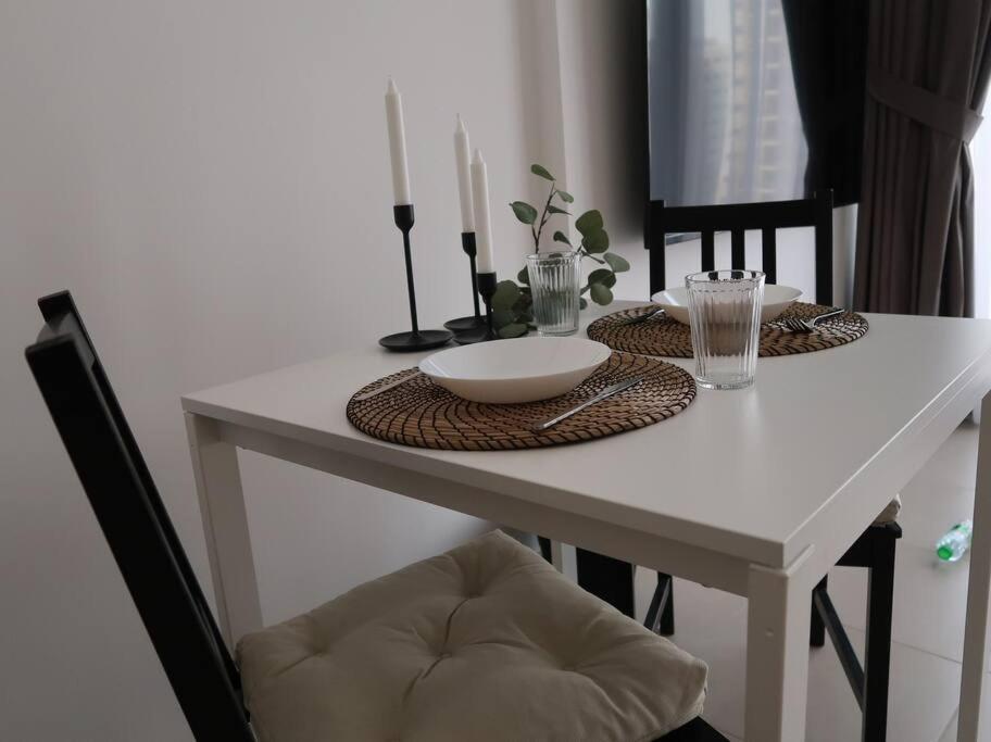 Apartment Lovely In With Many Amenities
