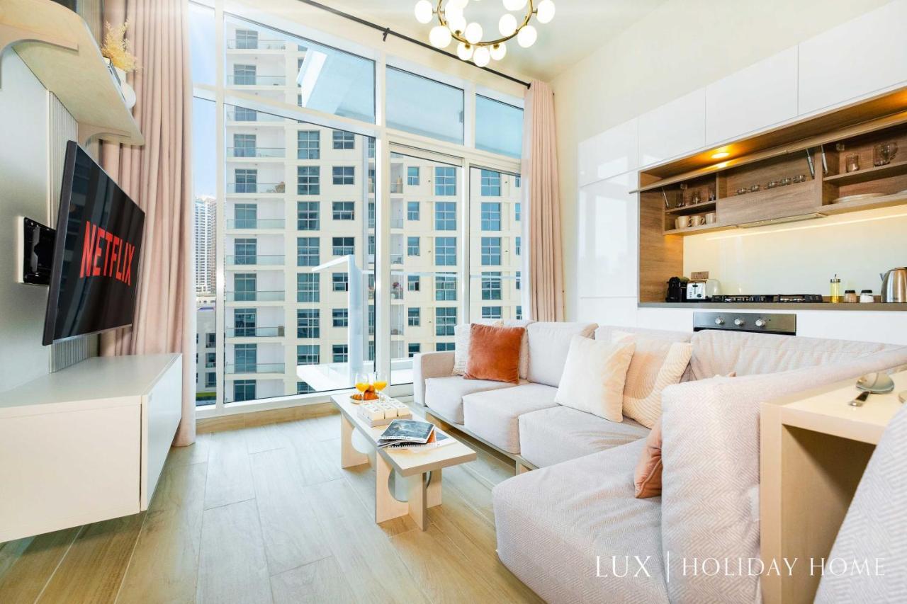 Lux The Modern Marina 2 Bed * Dubai