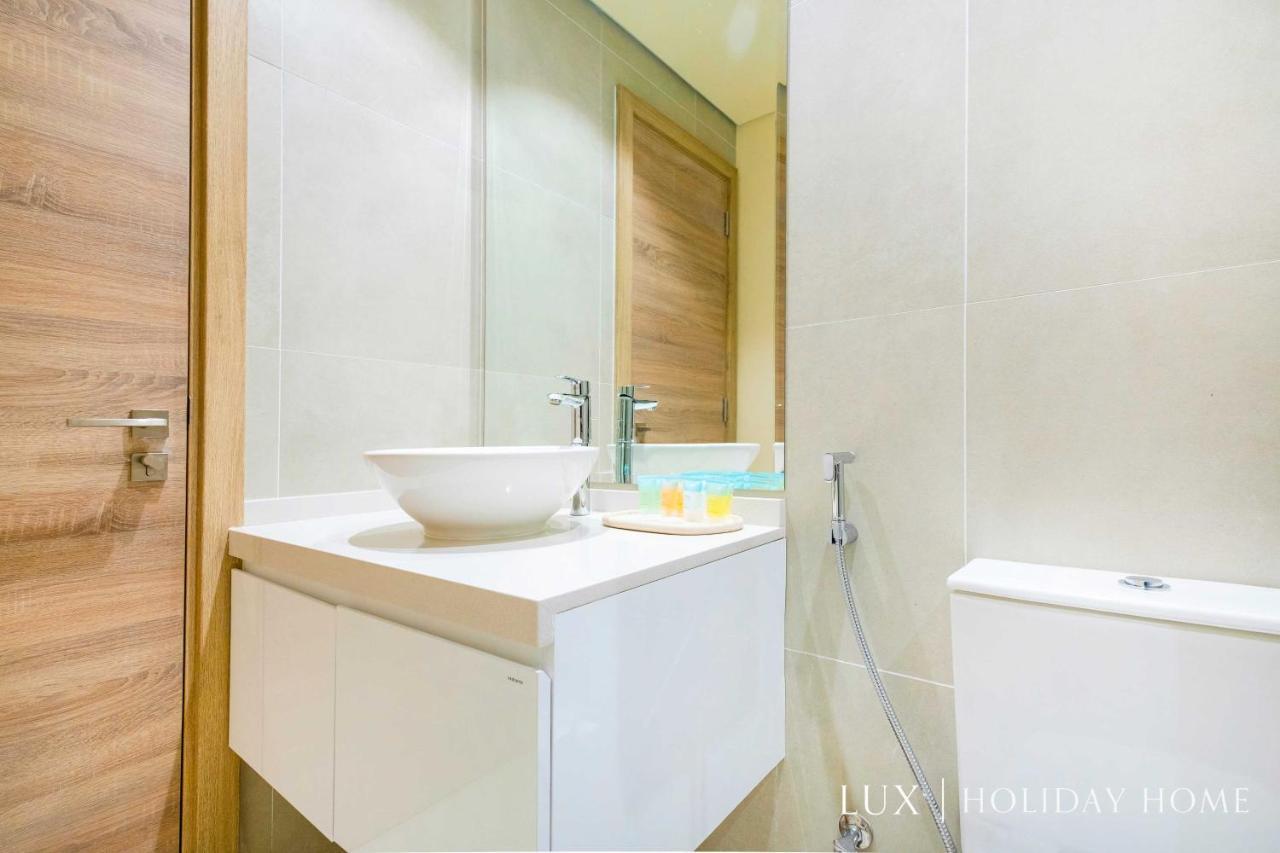 Lux The Modern Marina 2 Bed