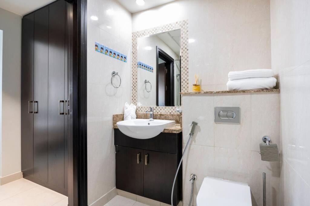 Daire Balqis Residense Palm Jumeirah,pool, Beach, Floor, Full Sea View, Restaurants