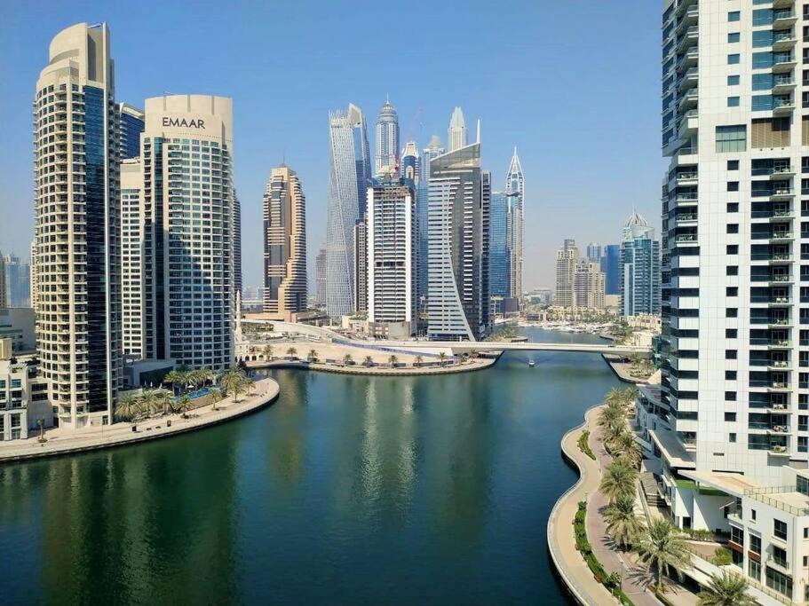 Apartment New!! Marina View - Recently Renovated *