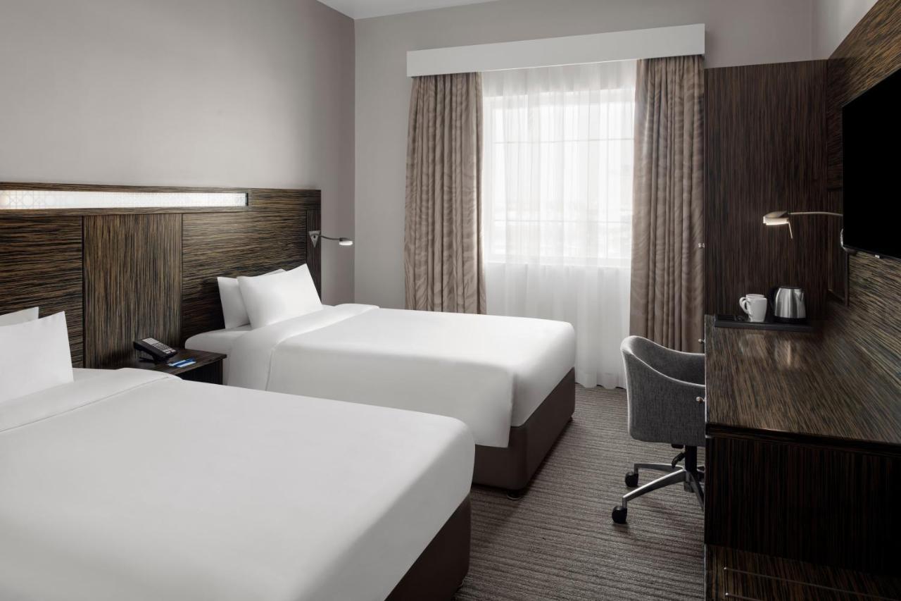 Express Dubai, Jumeirah By Ihg Otel