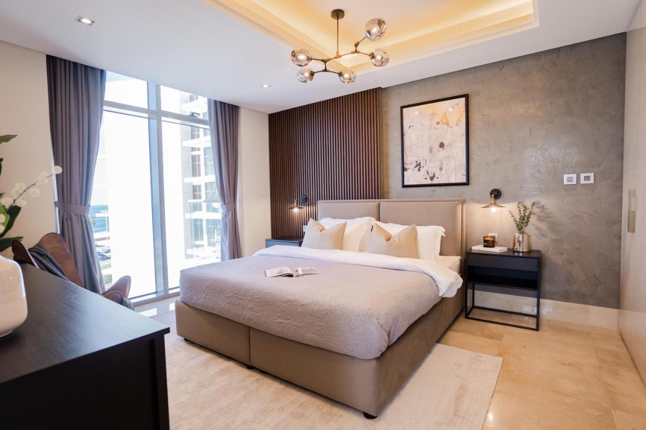 Apartment Luxurious Palm Jumeirah With Sea Views