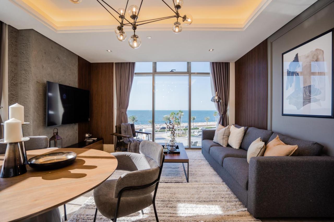 Apartment Luxurious Palm Jumeirah With Sea Views