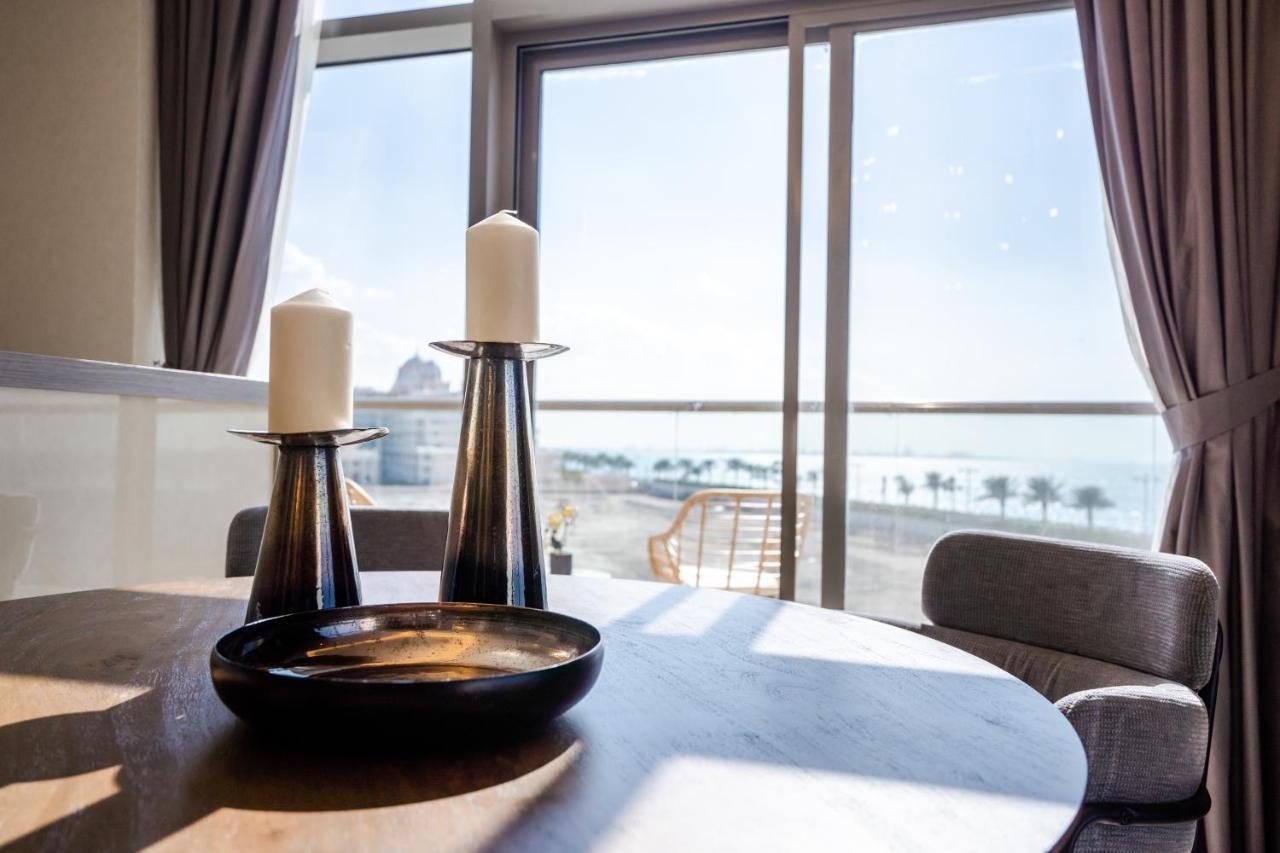 Apartment Luxurious Palm Jumeirah With Sea Views