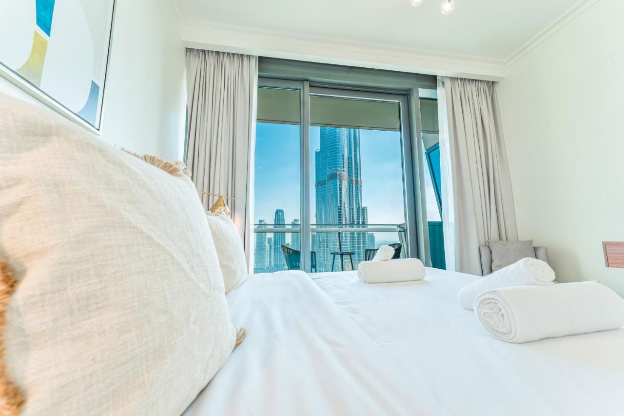 Apartment 3 Bed Burj Vista Breathtaking Burj Khalifa Views