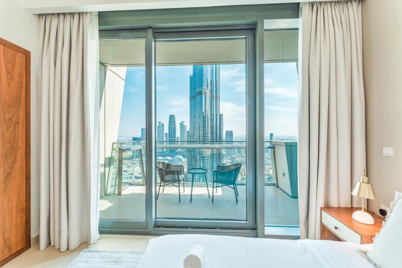 3 Bed Burj Vista Breathtaking Burj Khalifa Views * Dubai