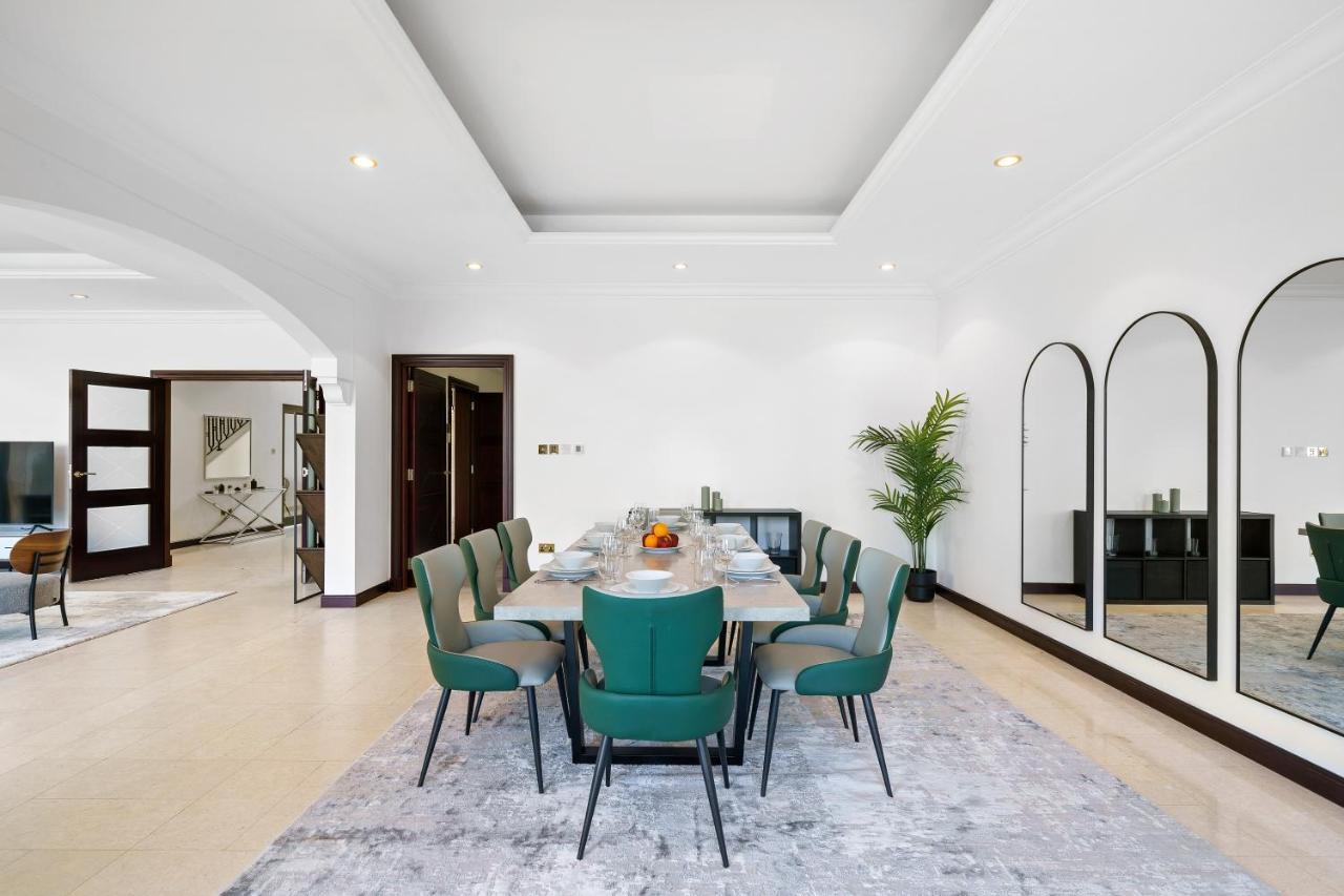 Grande On Palm Jumeirah - 6 Bedroom + Kids Dubai