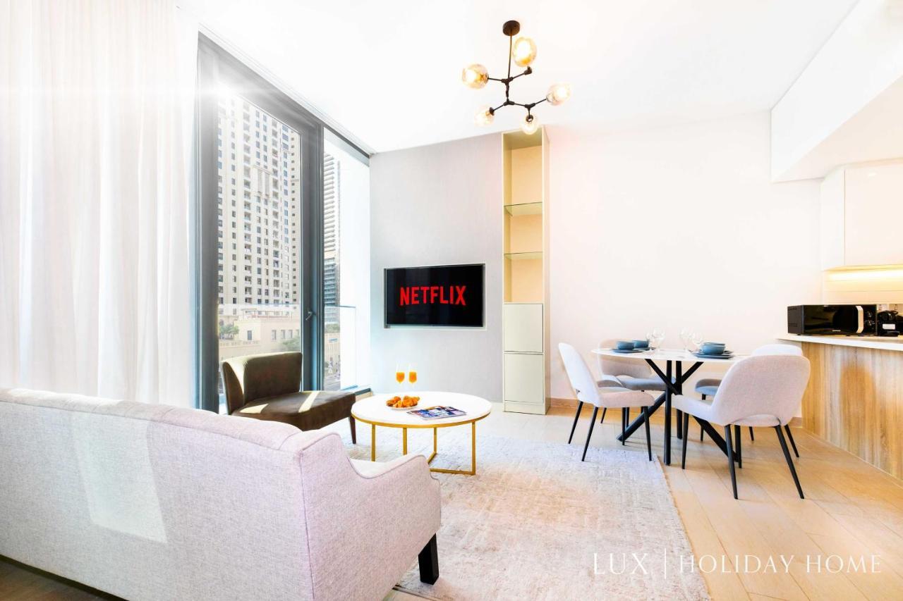 Lux - Contemporary In The Marina Apartment *