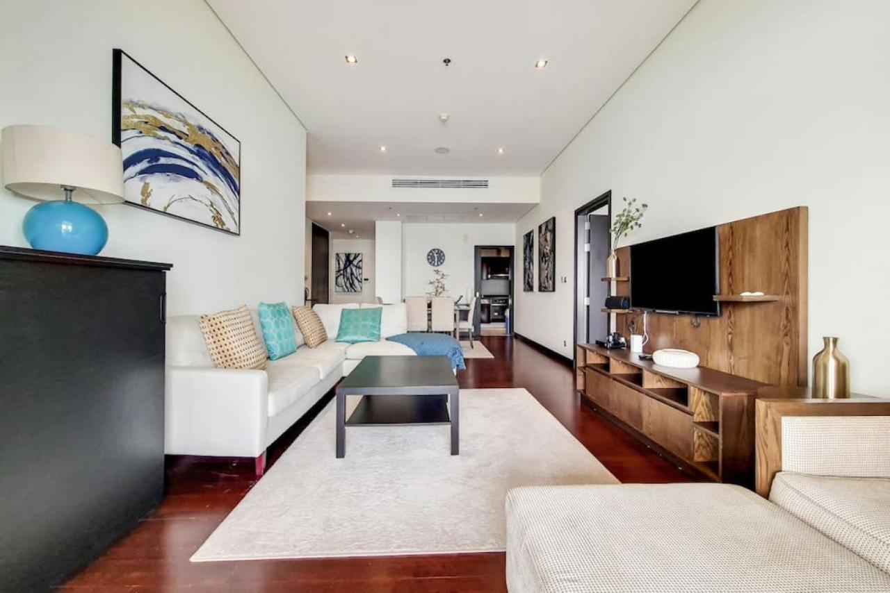 Royal Amwaj Residences North - Vibrant Two Bedroom Dubai