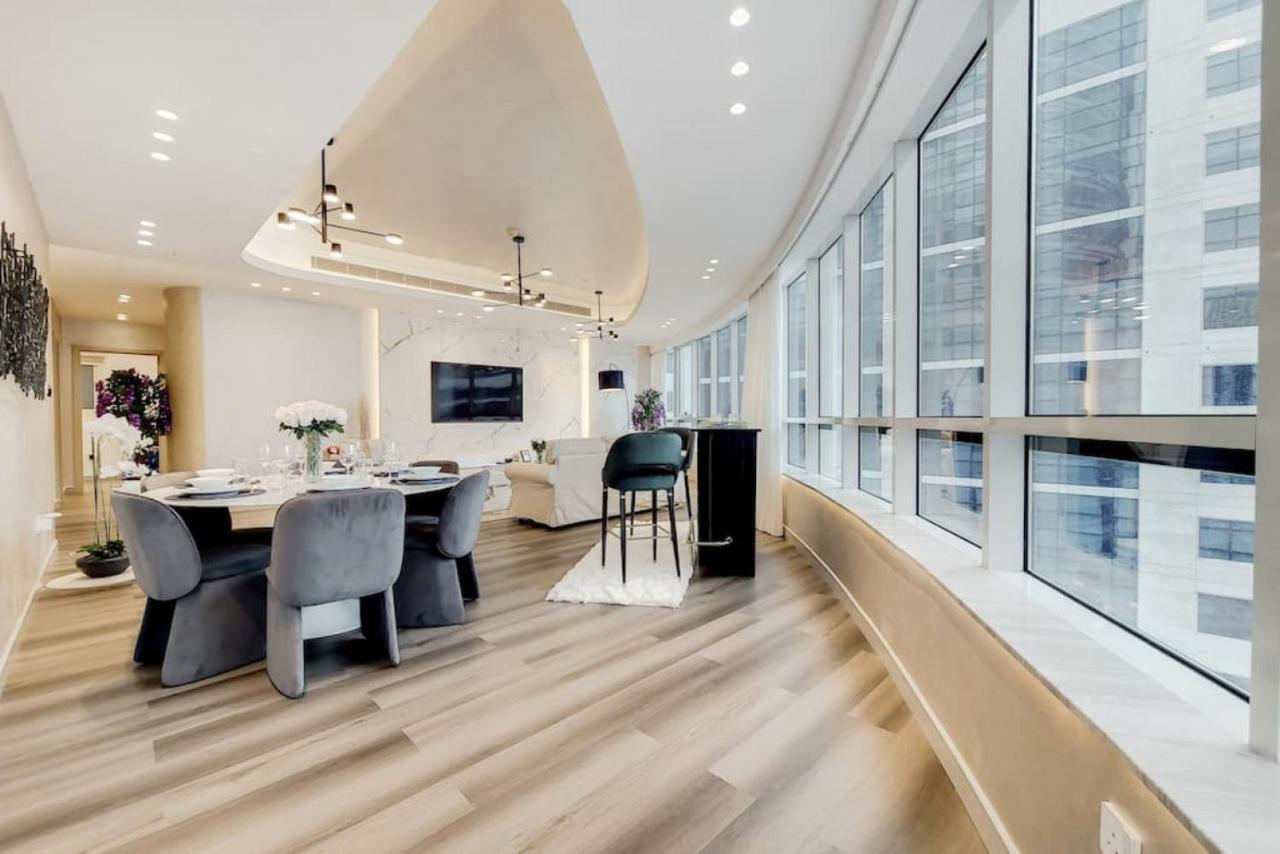 Horizon Tower, Marina - Exquisite Four Bedroom Apartment *