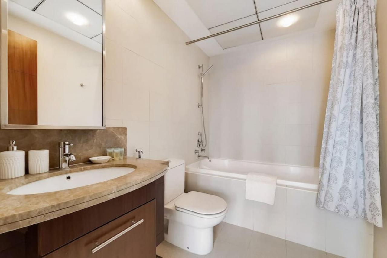 Apartment Standpoint A, Downtown - Contemporary One Bedroom