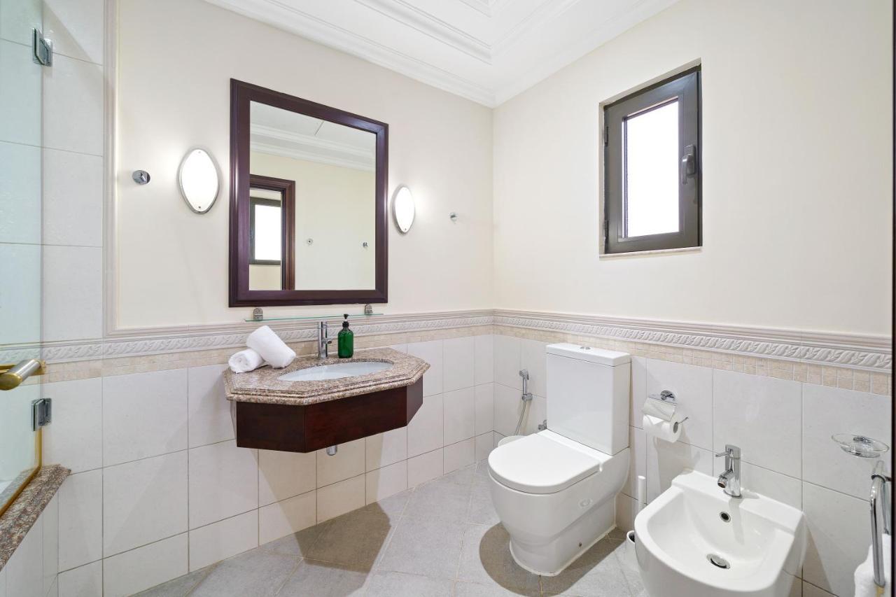 Apartment Grande On Palm Jumeirah - 6 Bedroom + Kids *