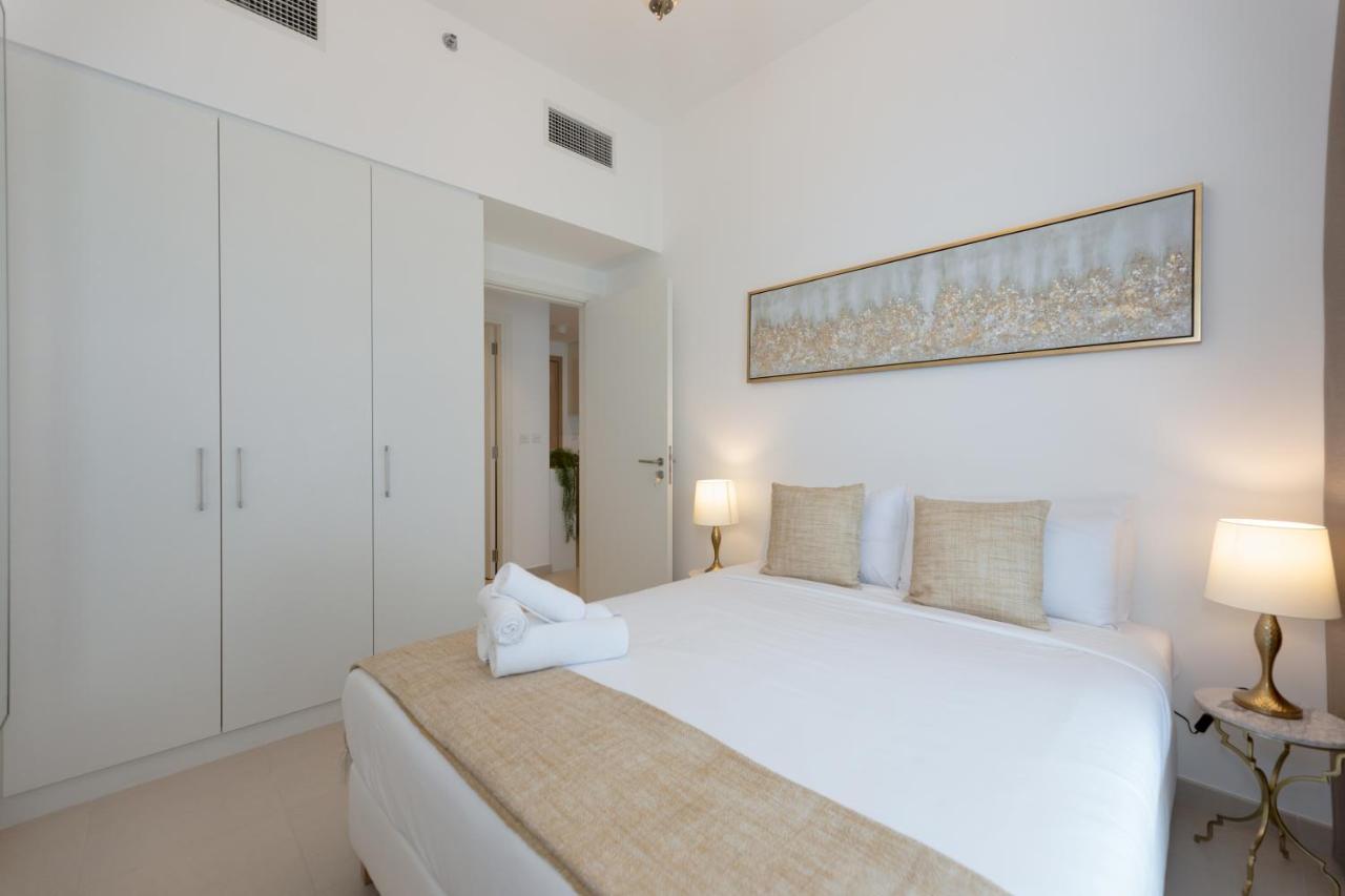 Brand New 1br With A Pool, Gym & Games Area Apartment *