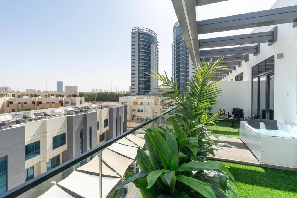 Apartamento Unique Apt With Private Jacuzzi In *
