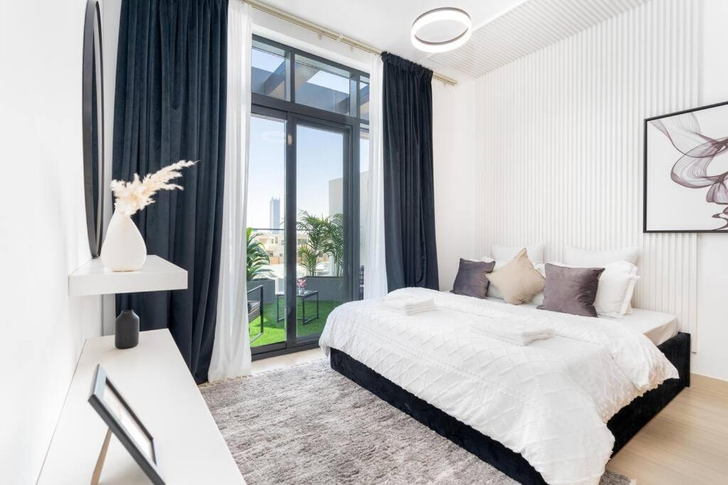 Unique Apt With Private Jacuzzi In Apartamento Dubai