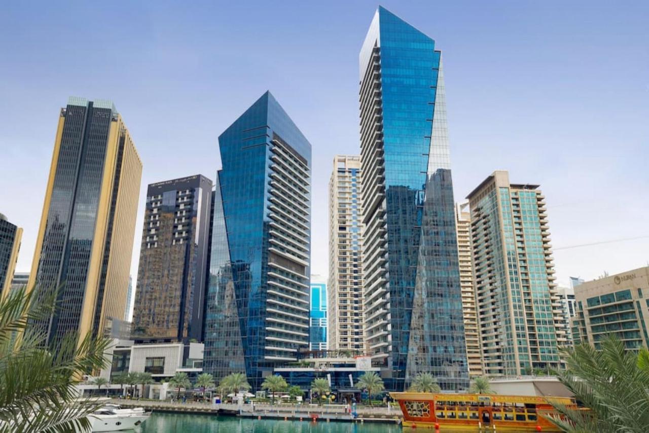 Silverene Tower B, Marina - Vibrant Two Bedroom