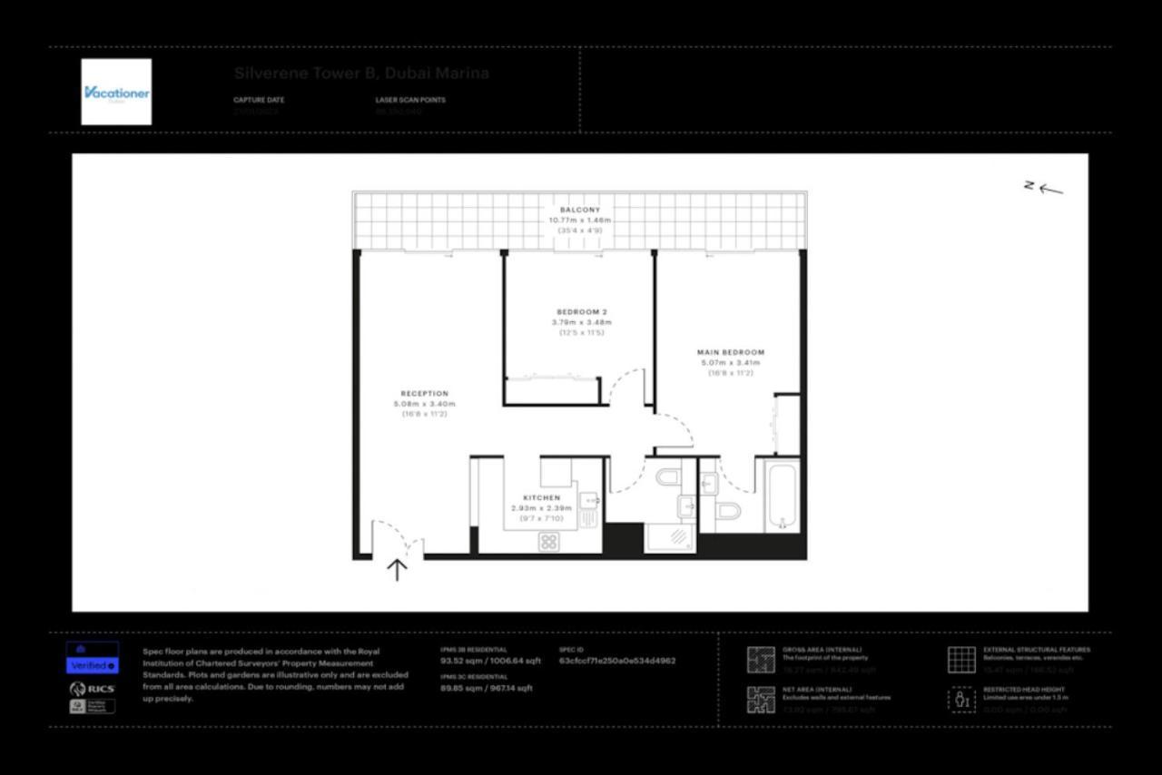 Apartment Silverene Tower B, Marina - Vibrant Two Bedroom Dubai
