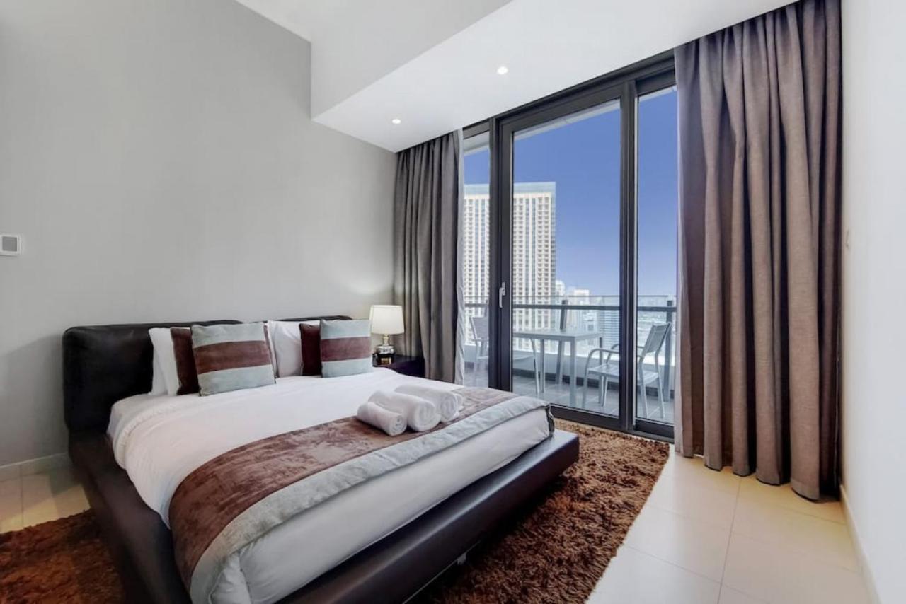 Silverene Tower B, Marina - Vibrant Two Bedroom Dubai
