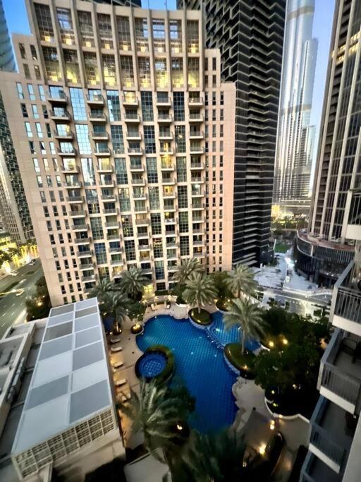 In Downtown Dubai, 3min Walk To Burj Khalifa & Mall Apartamento *