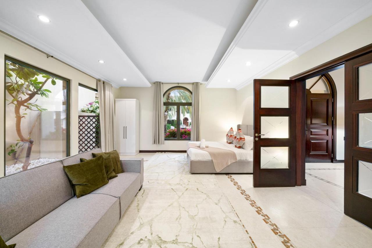 Apartment Grande On Palm Jumeirah - 6 Bedroom + Kids
