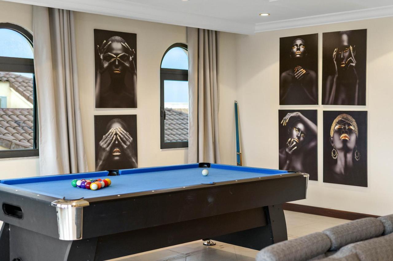 Grande On Palm Jumeirah - 6 Bedroom + Kids *