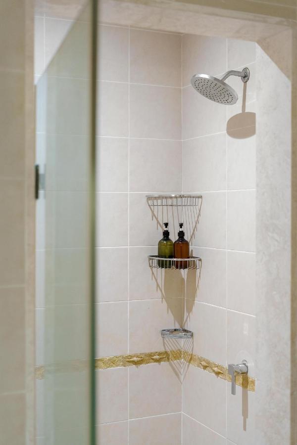 Grande On Palm Jumeirah - 6 Bedroom + Kids Apartment *