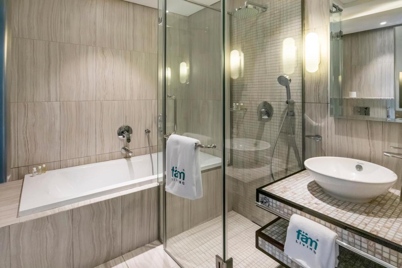 Fam Living - Sarai Beach Villas - Palm Jumeirah - Families Only Villa *