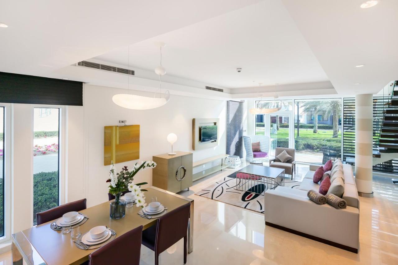 Villa Fam Living - Sarai Beach Villas - Palm Jumeirah - Families Only *