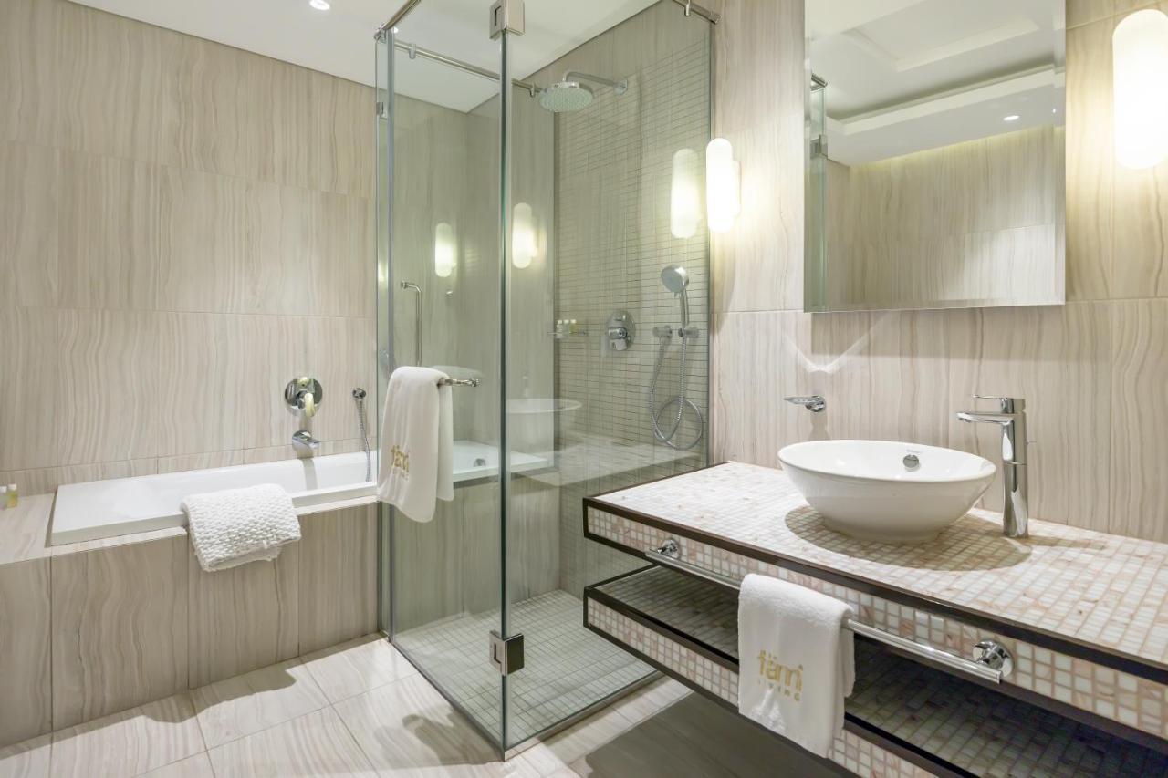 Fam Living - Sarai Beach Villas - Palm Jumeirah - Families Only * Dubai